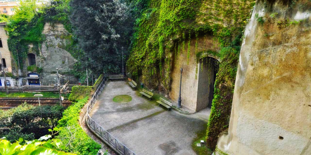 Crypta Neapolitana Parco Vergiliano