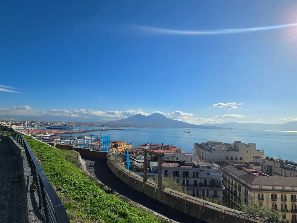 Monte Echia Napoli, veduta del golfo